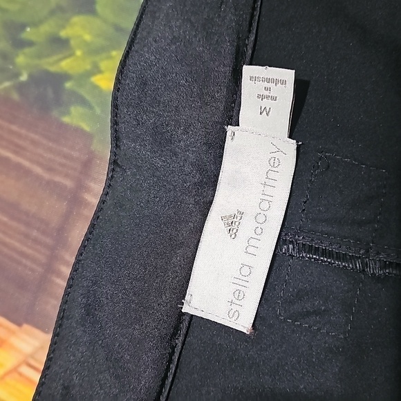 Stella McCartney Adidas Black Short Shorts Size Medium - Picture 3 of 5